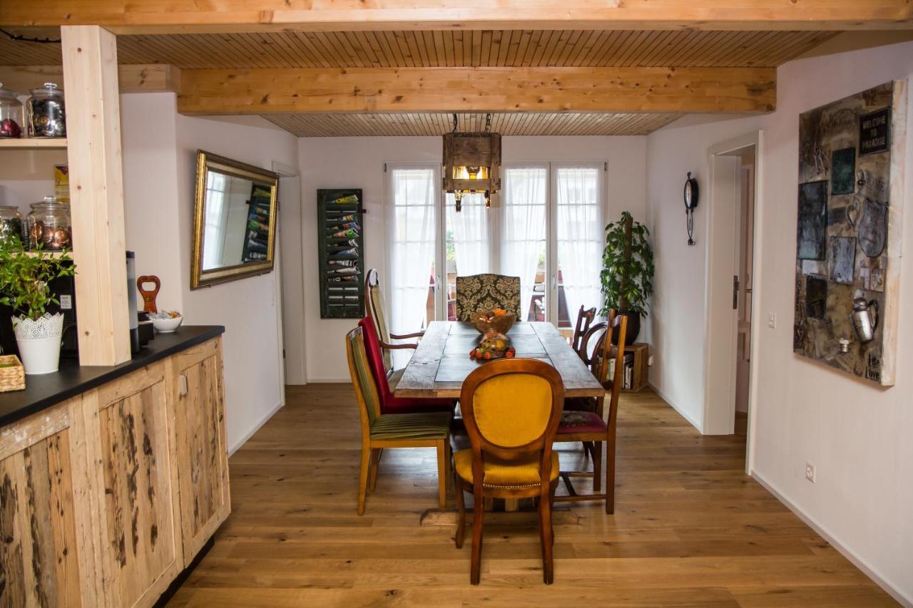 Conny'S B&B Niederweningen ภายนอก รูปภาพ