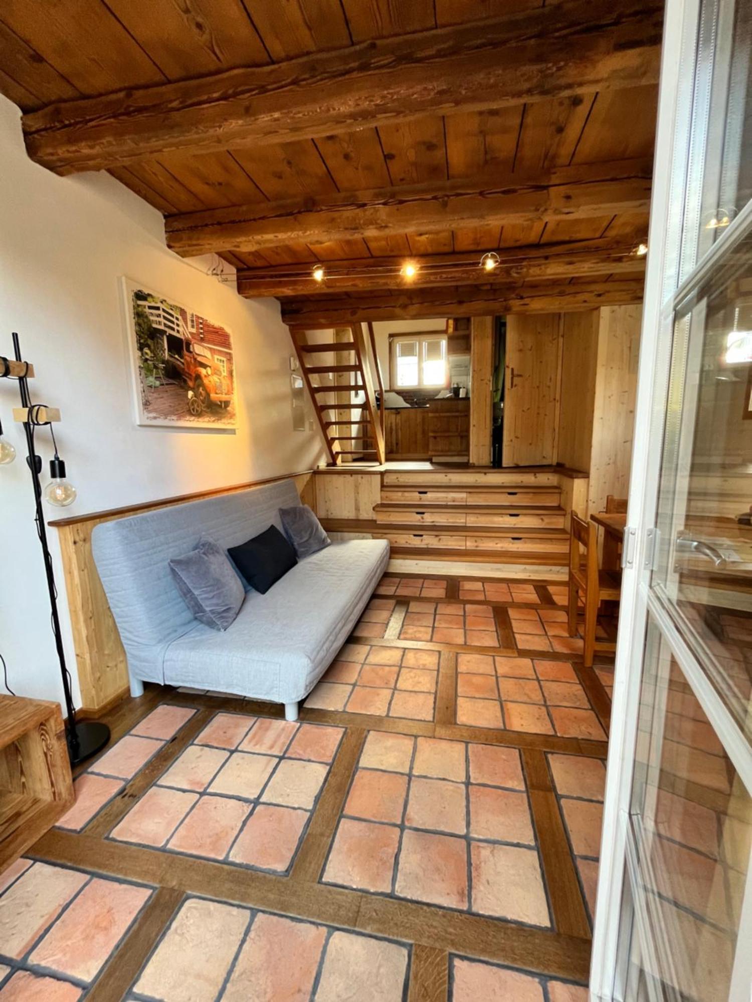 Conny'S B&B Niederweningen ภายนอก รูปภาพ