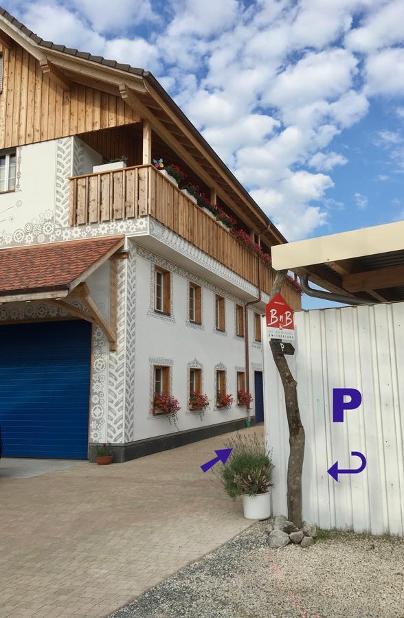 Conny'S B&B Niederweningen ภายนอก รูปภาพ